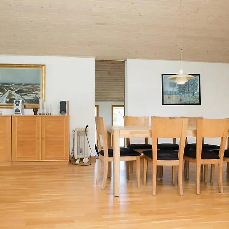 Four-bedroom Holiday In Σπίτι διακοπών Blokhus