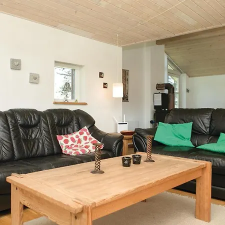 Four-bedroom Holiday In Σπίτι διακοπών Blokhus